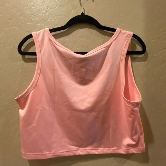Pink Graphic Crop Top - Picture 3 of 4